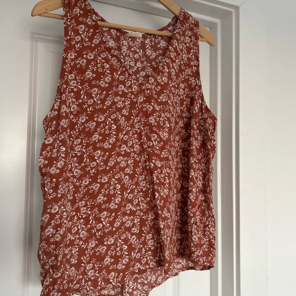 Floral Sleeveless Top - Rust and White